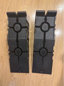 RhinoGear RhinoRamps 12K (Pair) — Vehicle Service Ramps