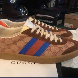 Gucci Shoes Size 10