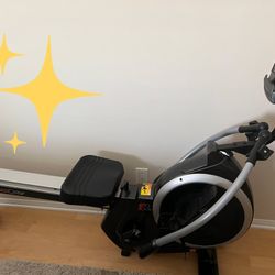Rowing Machine by Fitness Reality 