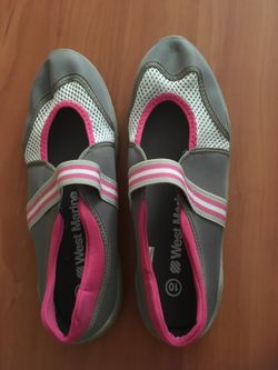 West Marine aqua shoes - Brand new