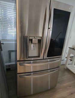 LG Smart refrigerator