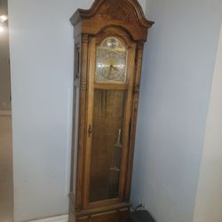 Grandfather Clock Free. Not Working