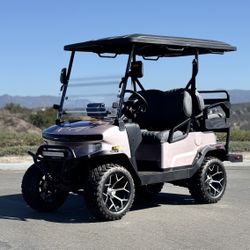 Denago Nomad XL - Lithium golf cart