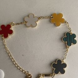 5 Leaf Clover Bracelet