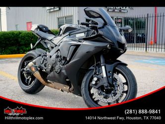 2020 YAMAHA YZF-R1
