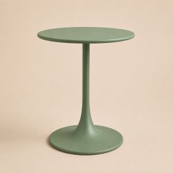 Kurv 24 in Pedestal Table