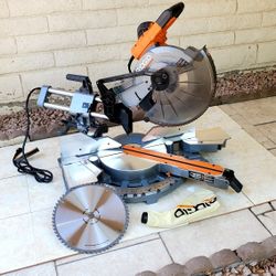 RIDGID 15 Amp corded Dual Bevel Sliding Compound Miter Saw