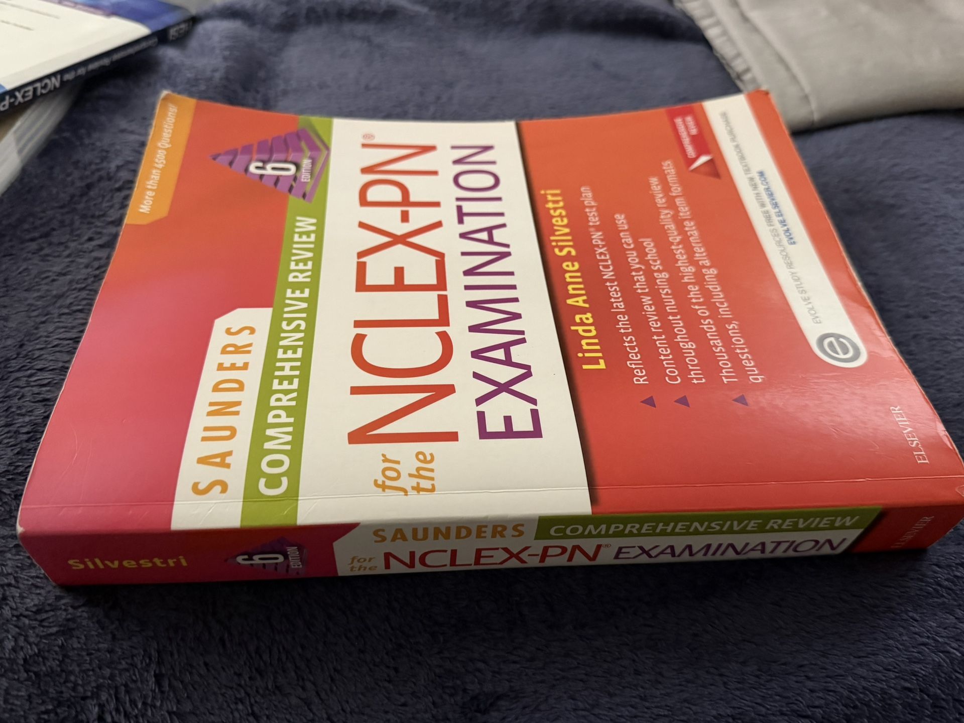 Saunders Comprehensive Review for the NCLEX-PN (6th Edition)