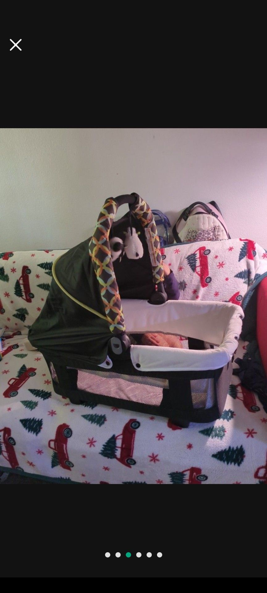Baby Bassinet $5