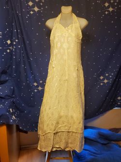 Event.prom. Date. Creme Beaded Dress
