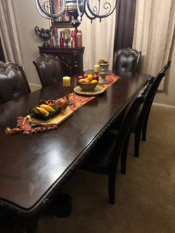 Dinning table
