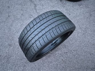 19" Michelin pilot sport all season tire