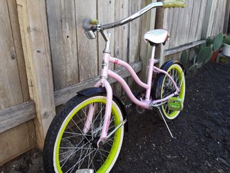 Cruiser girls bike size 20