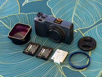 LIKE NEW Used Ricoh GR IIIx Urban Edition + ACCESSORIES!