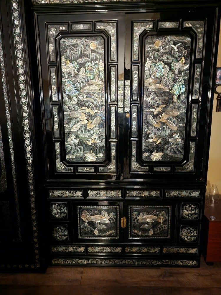 KOREAN LACQUOR FURNITURE