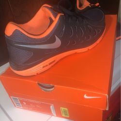 Nike Shoes 