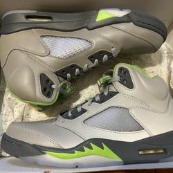 Air Jordan 5 Green Bean size 11 New 