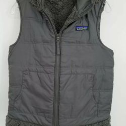 Patagonia Women's Reversible Vest Size puffer fleece XL