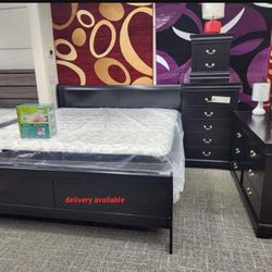 NEW QUEEN AND KING SIZE BEDROOM SETS Special Financing Is Available $40 