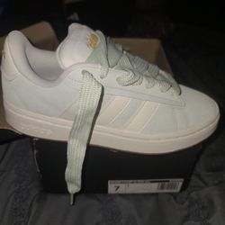Adidas Grand Court Alpha 00's (Womens Sz 7)
