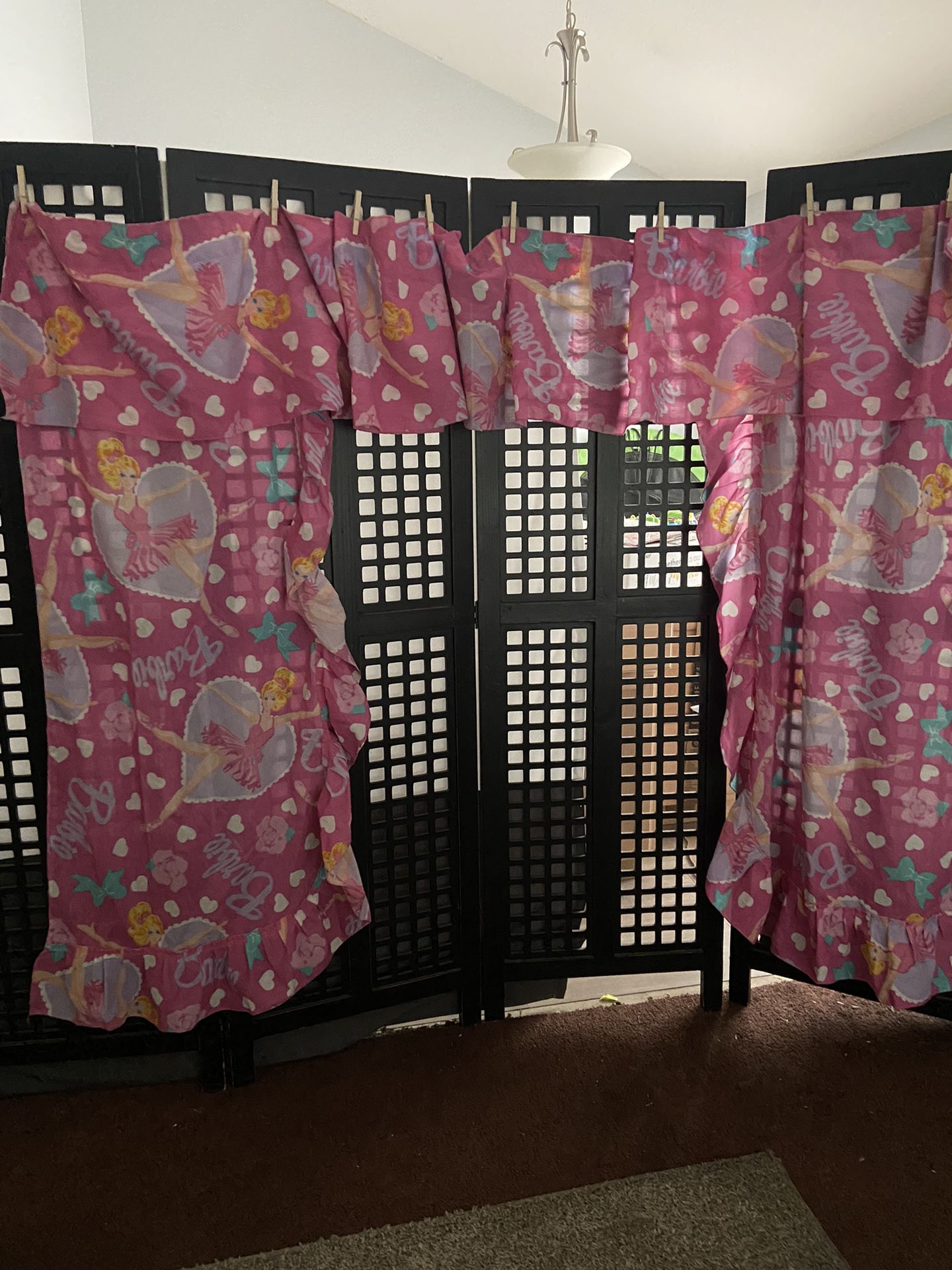 Barbie Full Bedskirt& curtains $8