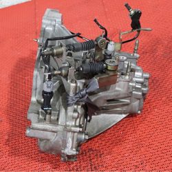 JDM 2001-2005 USED HOND b A CIVIC MANUAL 5 SPEED TRANSMISSION D17 1.7L 5SPD MT