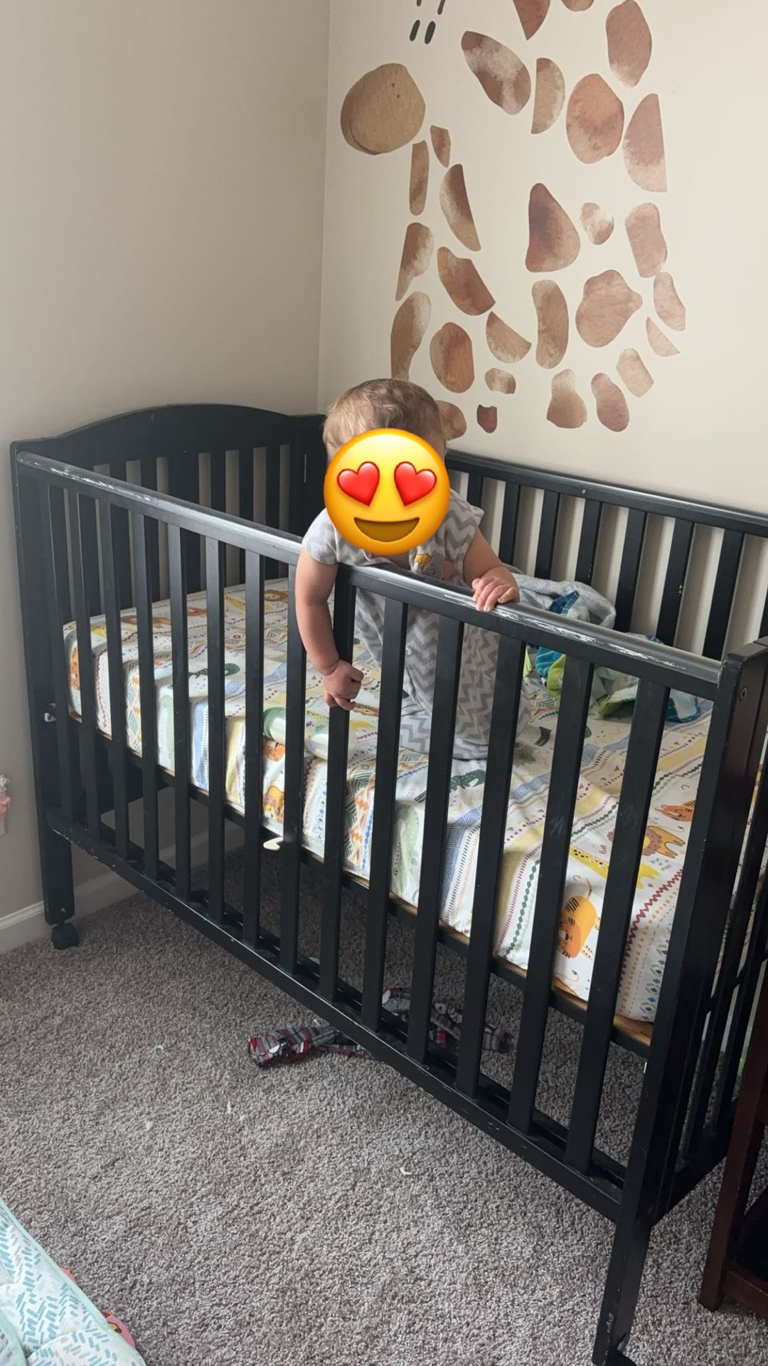 Cream On Me Portable Crib