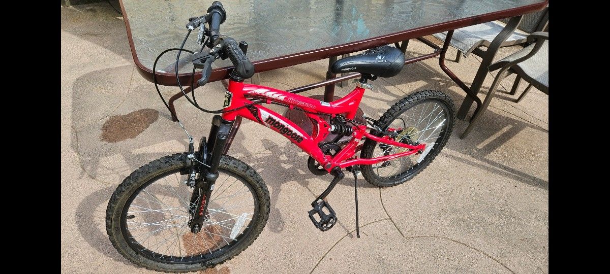 Kid's Mongoose Jigsaw Bicycle!!!