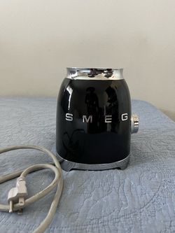 Smeg Electric Kettle Black Retro Style