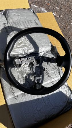 Steering wheel for Nissan 370z