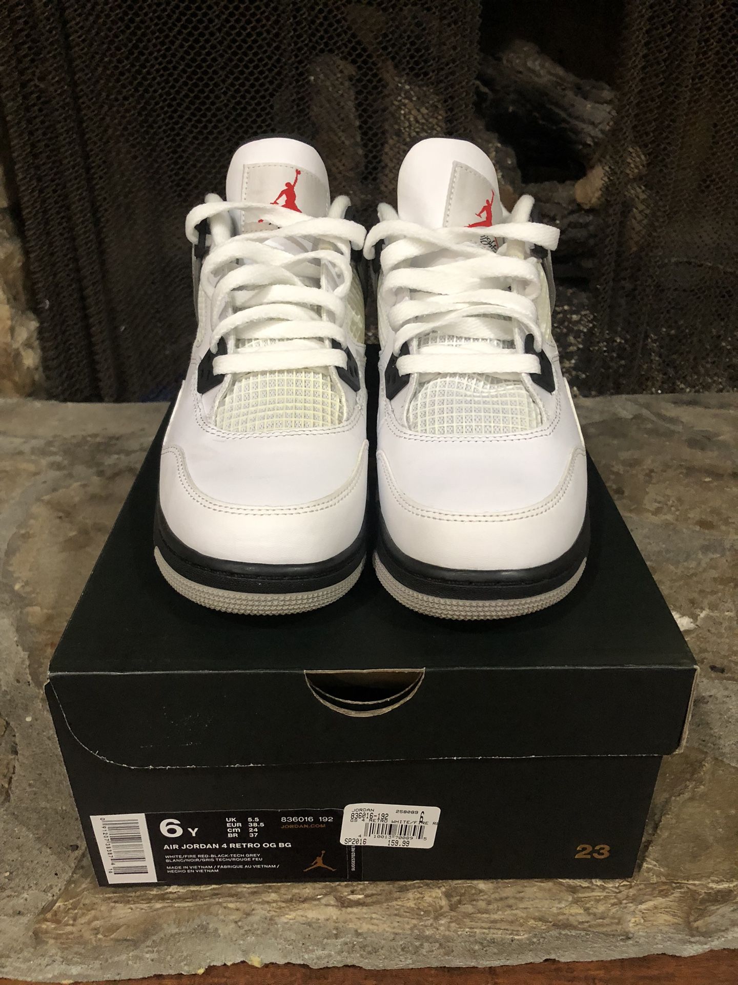 Air Jordan White Cement Sz