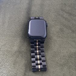 Apple Watch Series 7 41 mm & Apple SE 