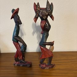 2 African Wooden Sculptures