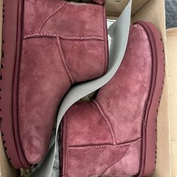 Classic Mini Crystal Uggs