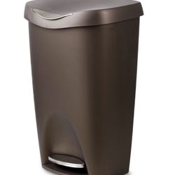 Trash Can Brim Step On - Umbra