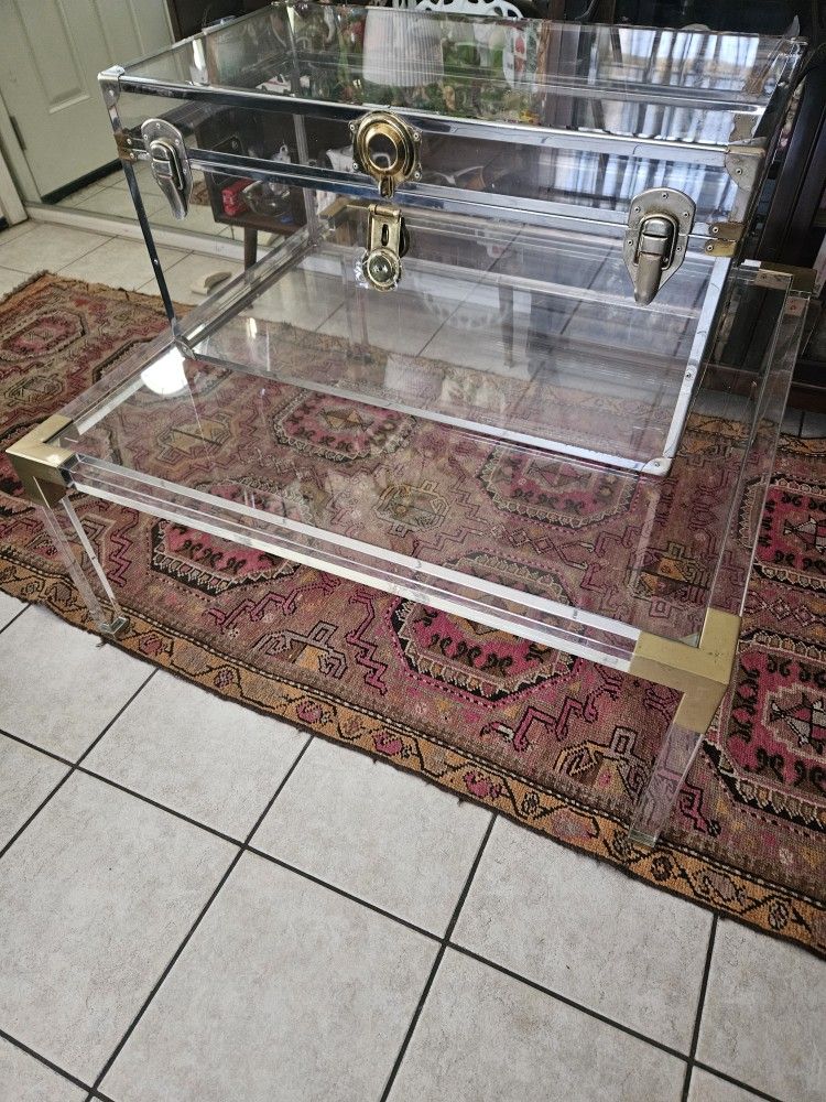 Acrylic Table