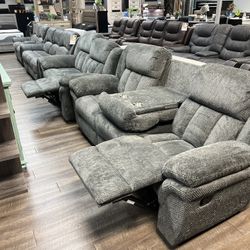 2-piece Reclining Sofa And Loveseat Set 