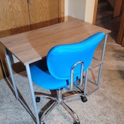 Student Desk & Chair
