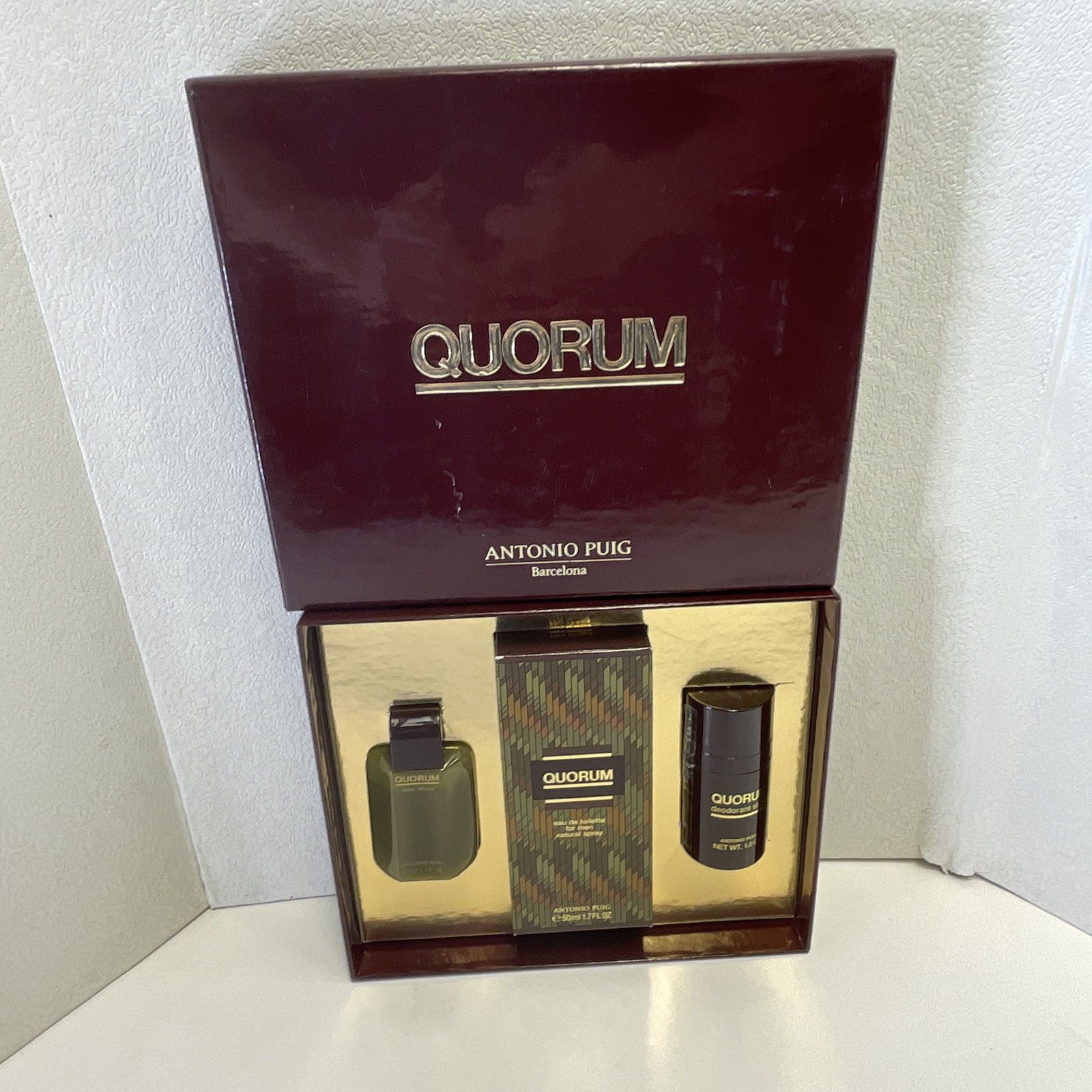 Vintage QUORUM by Antonio Puig Set 1.7 oz Eau De Toilette Spray 1 oz After Shave