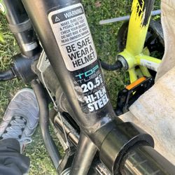 mode Mongoose Bike 