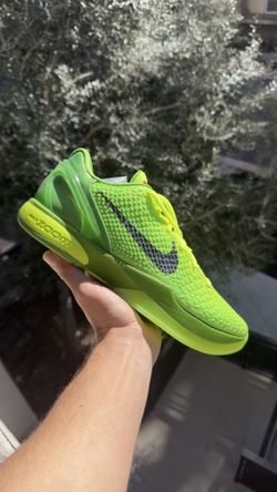 Brand New Nike Kobe Protro 6 Grinch Size 11 Men