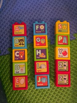 Vtech Sit-To-Stand Ultimatel Alphabet Train