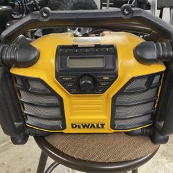 DeWalt Job site Radio Battery Charger