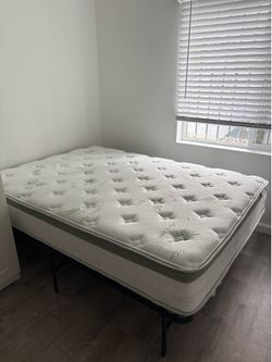Full size 10-inches mattresses- guest use
