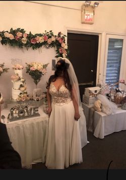Wedding dress