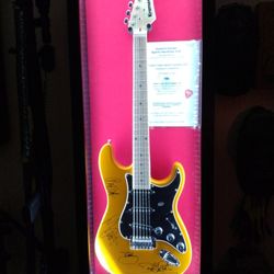 Van Halen signed Kramer Guitar