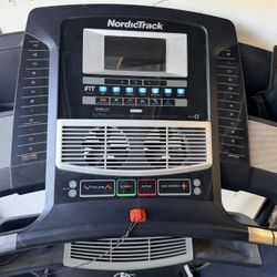 Nordictrack 5700 Treadmill
