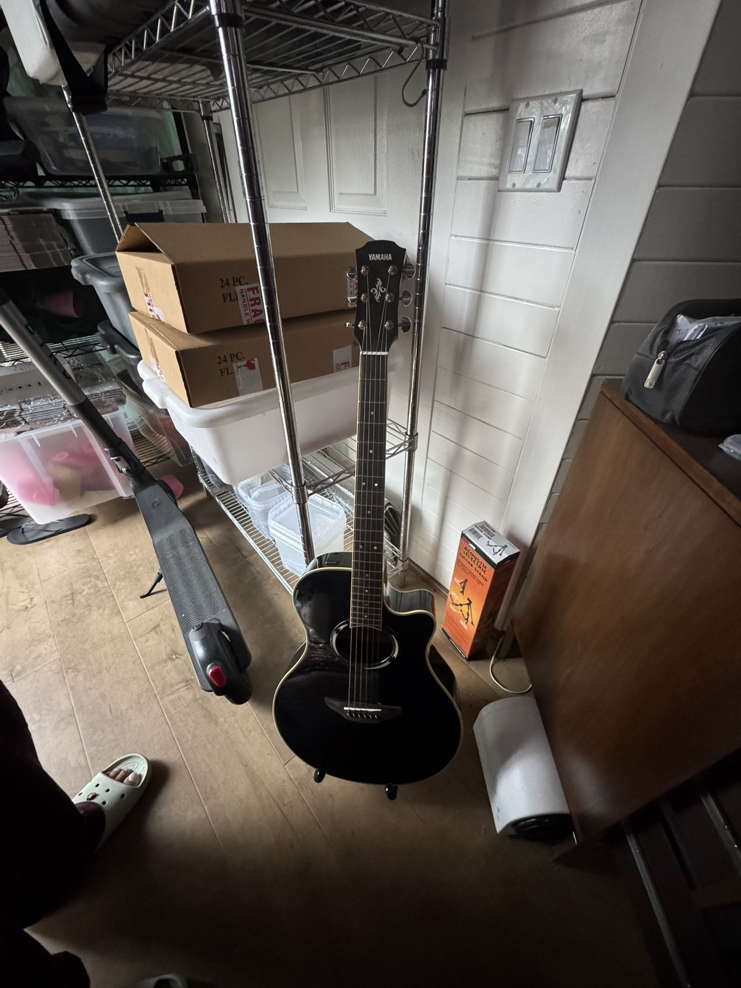 Yamaha Acoustic Electric Guitar APX500iii