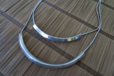 Women Silver Tone Necklace