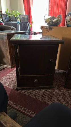 2 end tables